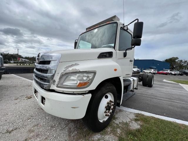Image 2 of 2011 HINO 258/268  2011 with VIN 5PVNJ8JR6B4S50434
