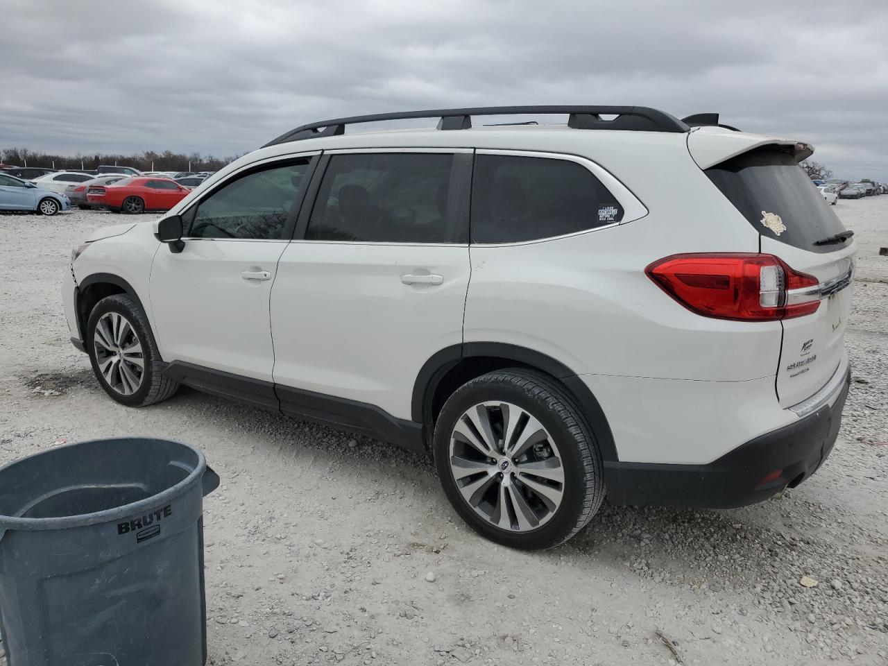 Image 2 of 2020 SUBARU ASCENT PREMIUM 2020 with VIN 4S4WMAED4L3405695