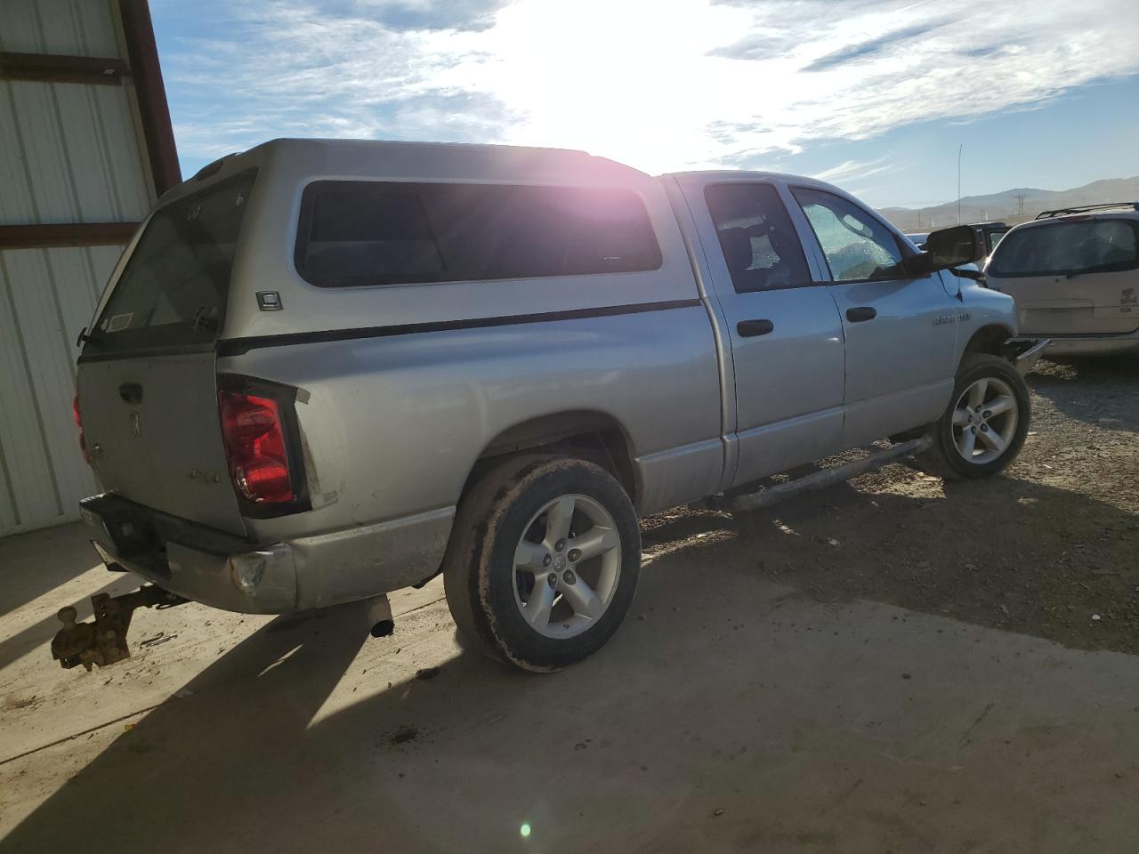 Изображение 3 2008 DODGE RAM 1500 ST 2008 с VIN 1D7HU18288J111832