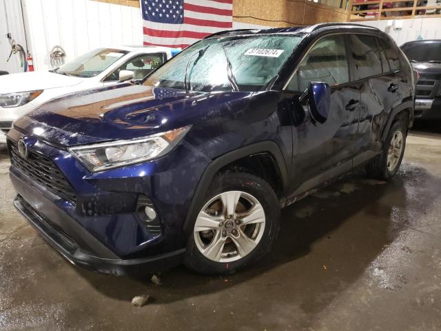 Obraz 1 z 2021 TOYOTA RAV4 XLE 2021 z VIN 2T3P1RFV5MW155017