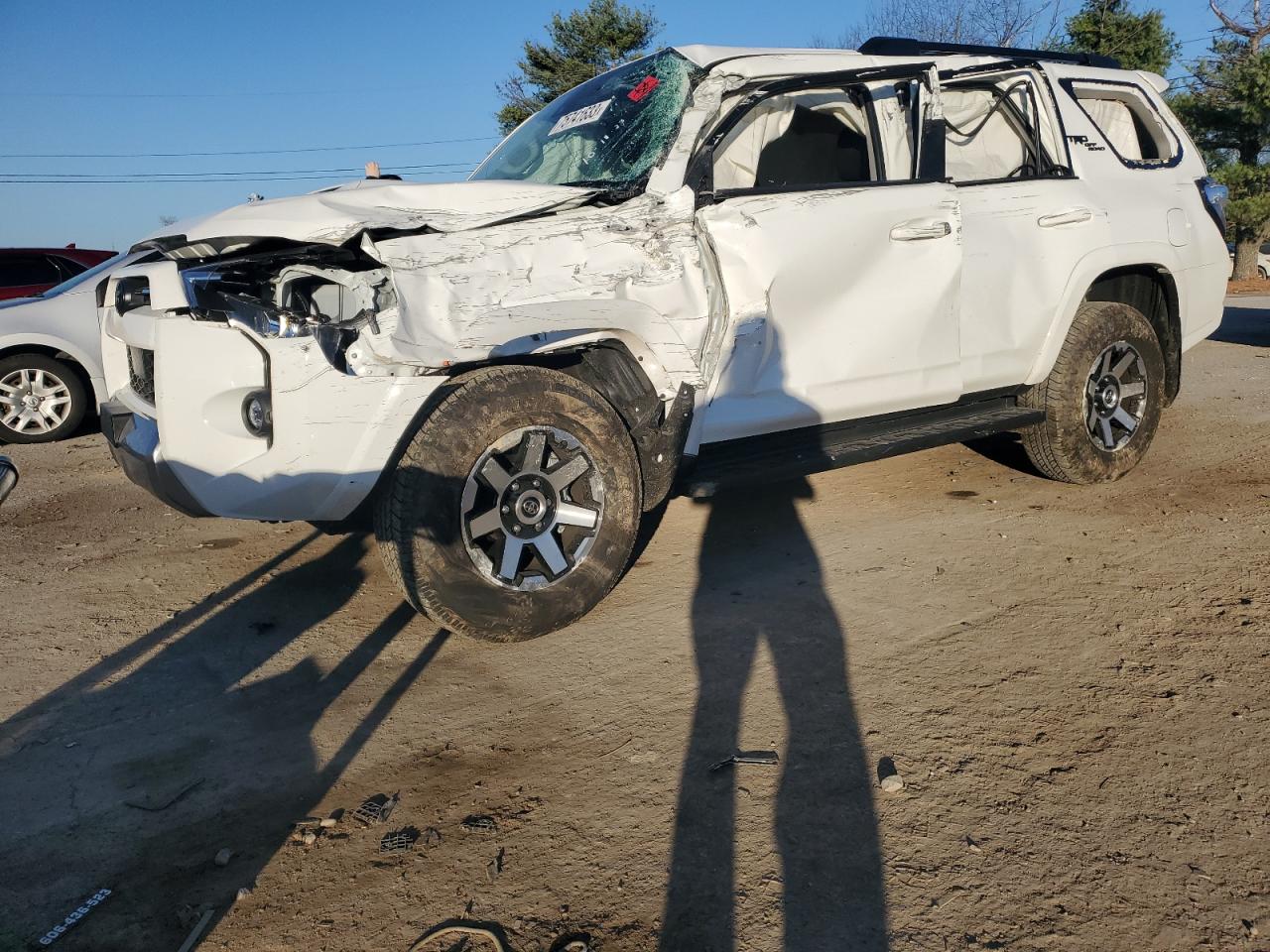 2023 TOYOTA 4RUNNER SE 2023 image