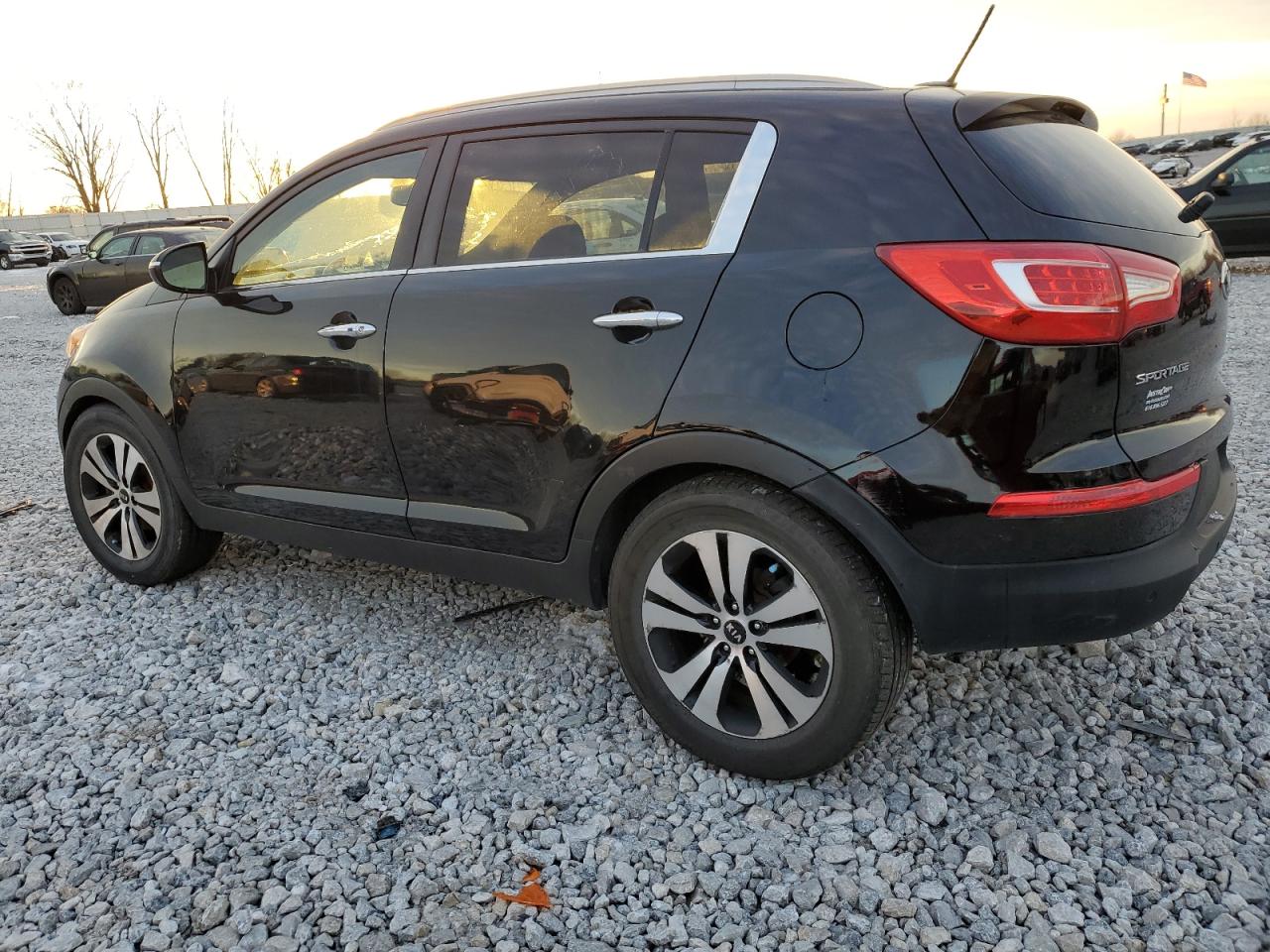 Image 2 of 2013 KIA SPORTAGE EX 2013 with VIN KNDPC3A22D7438927