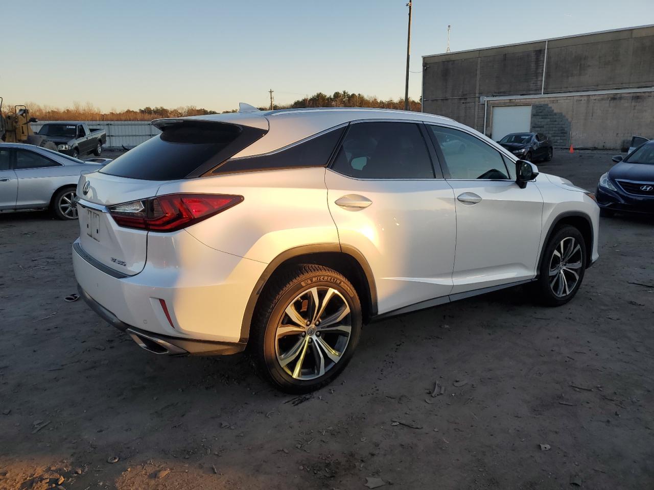 Изображение 3 2016 LEXUS RX 350 BASE 2016 с VIN 2T2BZMCA8GC034032