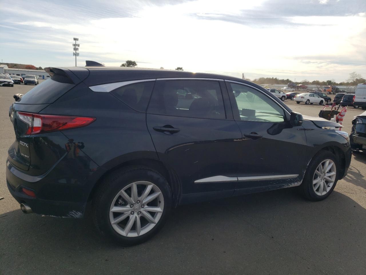 Image 3 of 2021 ACURA RDX  2021 with VIN 5J8TC2H33ML042831
