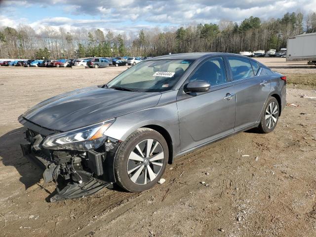 Image 1 of 2022 NISSAN ALTIMA SV 2022 with VIN 1N4BL4DV0NN359572
