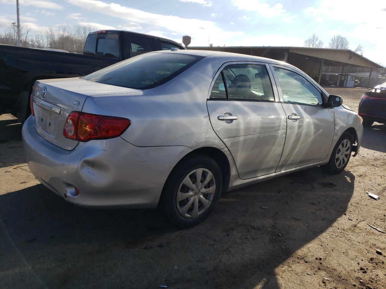 Obraz 3 z 2009 TOYOTA COROLLA BASE 2009 z VIN JTDBL40E999056868