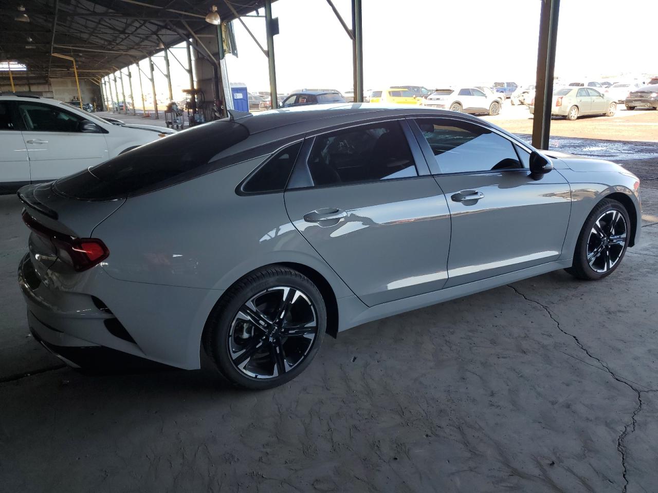 Изображение 3 2023 KIA K5 GT LINE 2023 с VIN 5XXG64J22PG228613