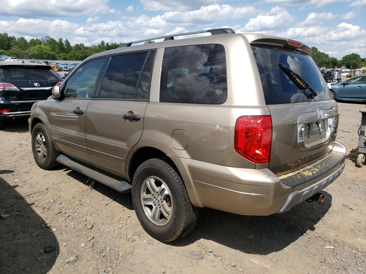 Obraz 2 z 2005 HONDA PILOT EXL 2005 z VIN 2HKYF18775H524944