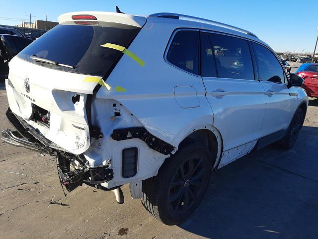 Image 3 of 2022 VOLKSWAGEN TIGUAN SE 2022 with VIN 3VV2B7AX0NM037336