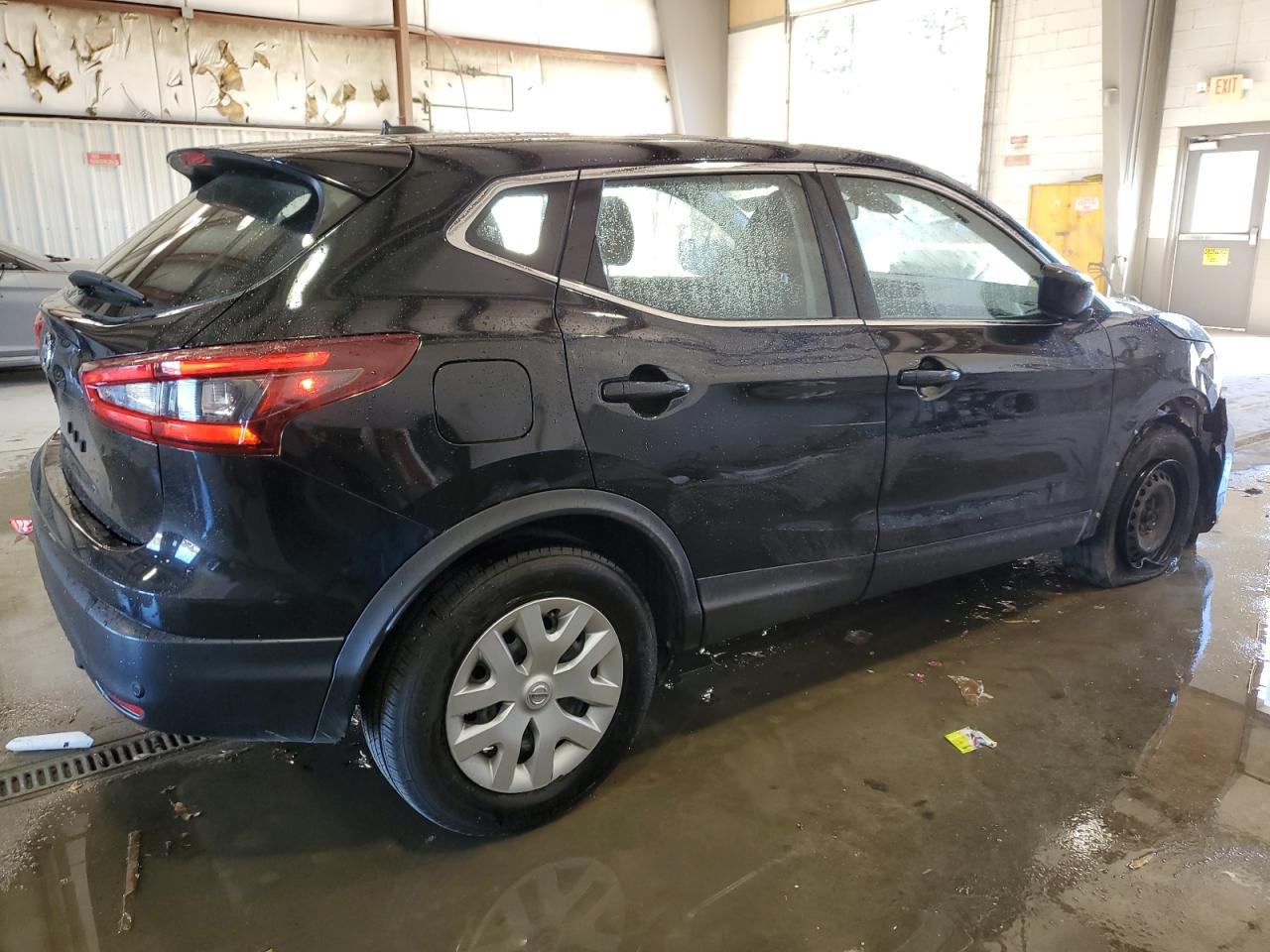 Image 3 of 2020 NISSAN ROGUE SPORT S 2020 with VIN JN1BJ1CV8LW541837