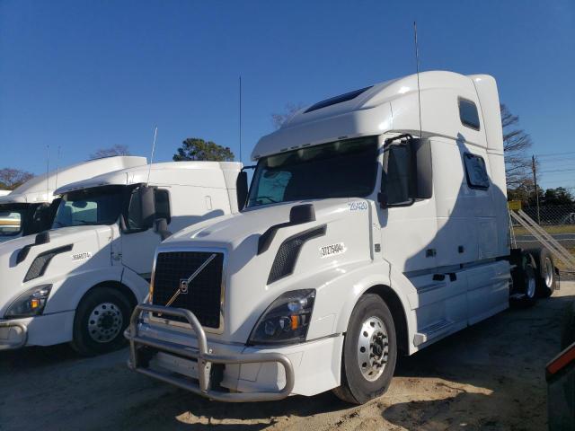 Image 2 of 2016 VOLVO VN VNL 2016 with VIN 4V4NC9EH2GN963614