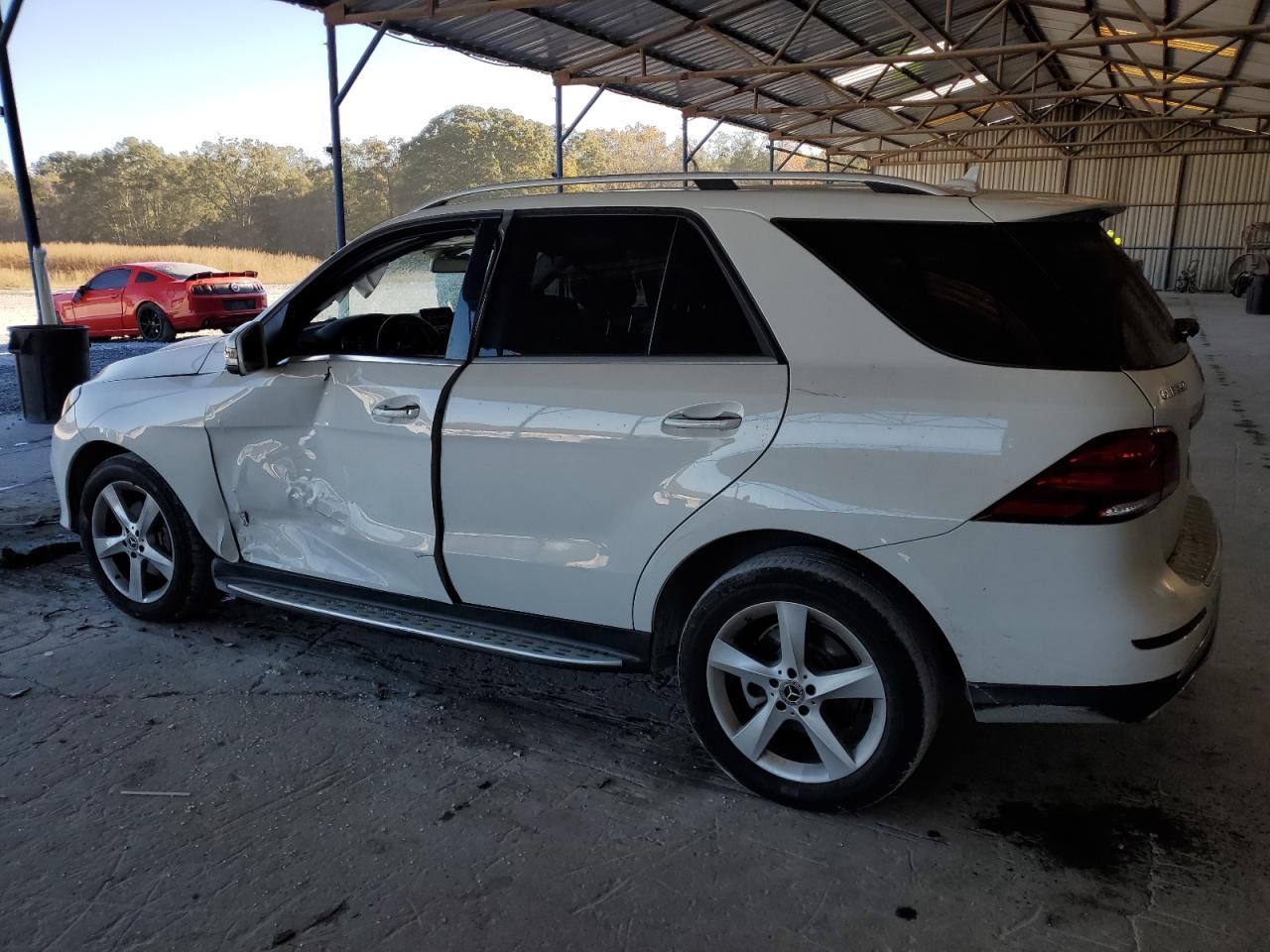 Изображение 2 2018 MERCEDES-BENZ GLE 350 2018 с VIN 4JGDA5JB0JB165138