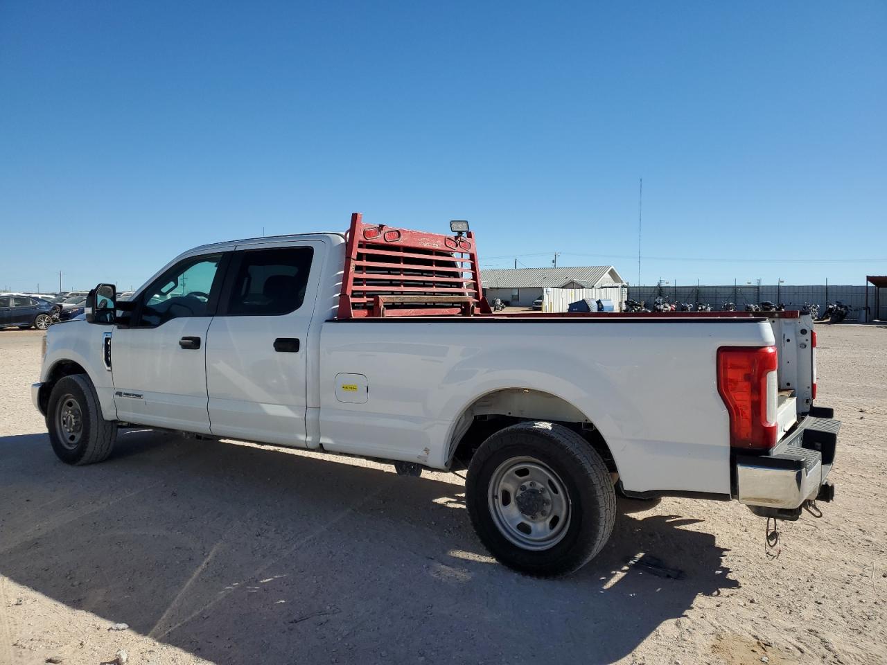 Image 2 of 2018 FORD F350 SUPER DUTY 2018 with VIN 1FT7W3AT4JEB85455