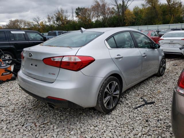 Obraz 3 z 2016 KIA FORTE EX 2016 z VIN KNAFX4A81G5480755