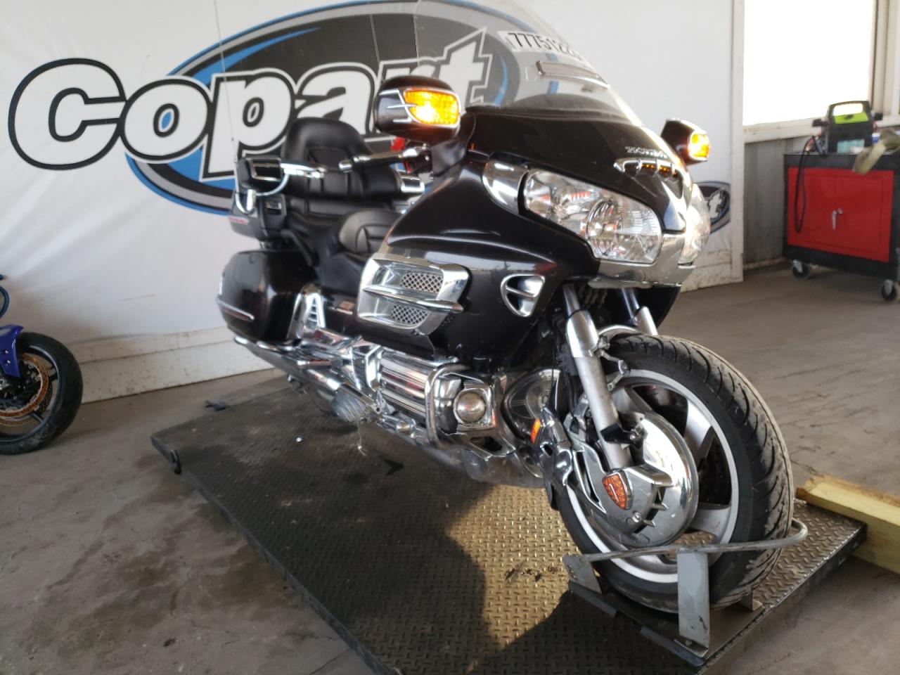 Obraz 1 z 2010 HONDA GL1800  2010 z VIN 1HFSC47GXAA900951