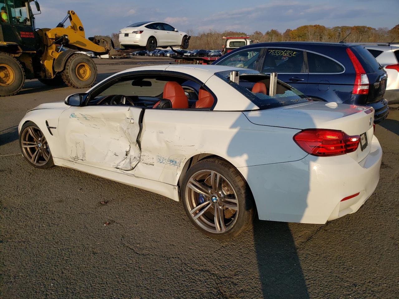 Obraz 2 z 2015 BMW M4  2015 z VIN WBS3U9C59FP967728