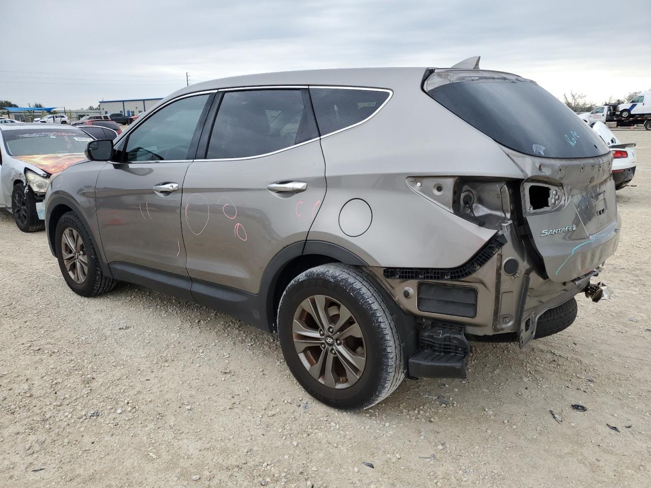 Image 2 of 2016 HYUNDAI SANTA FE SPORT  2016 with VIN 5XYZTDLB2GG344386