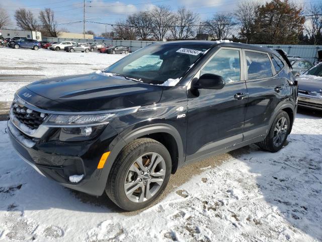 Image 1 of 2022 KIA SELTOS LX 2022 with VIN KNDEPCAA0N7319004