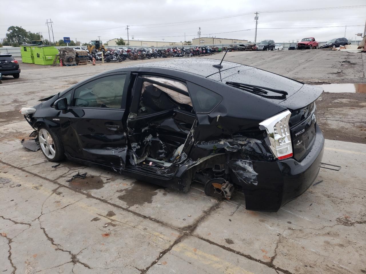 Image 2 of 2011 TOYOTA PRIUS  2011 with VIN JTDKN3DU1B5311919