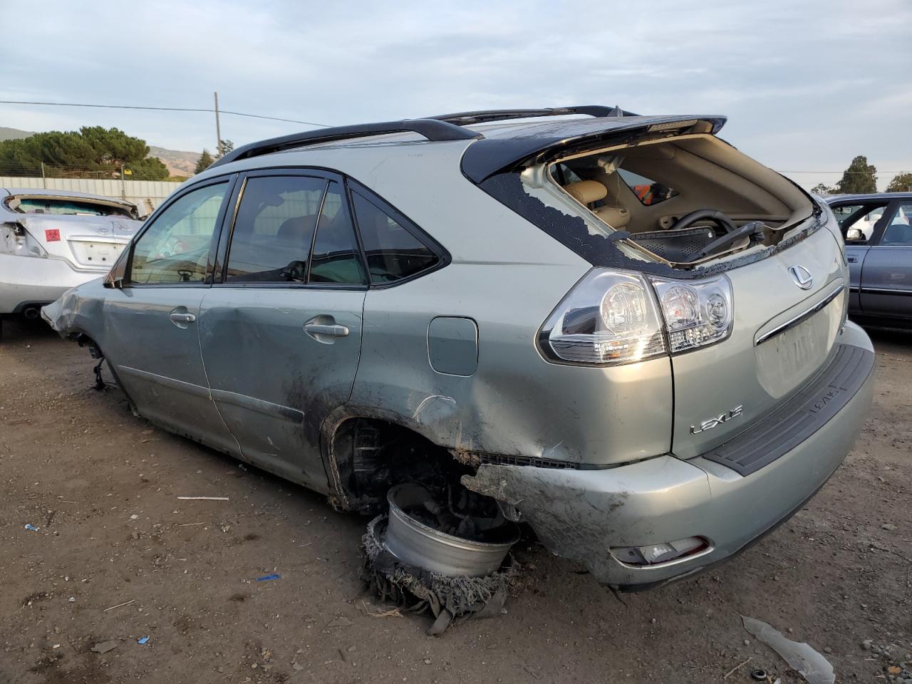 Image 2 of 2006 LEXUS RX 330 2006 with VIN JTJGA31U260061421
