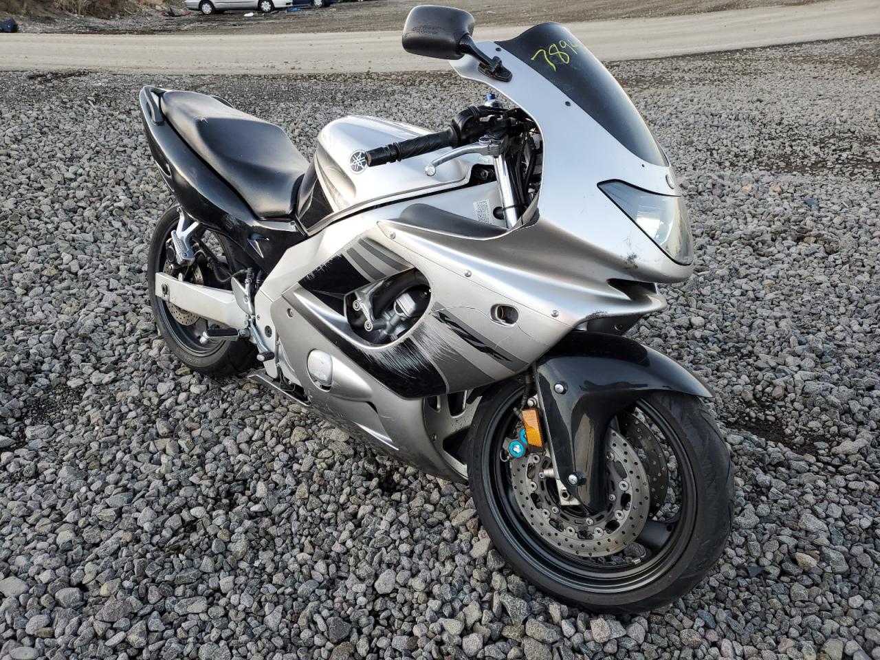 2004 YAMAHA YZF600 R 2004 image