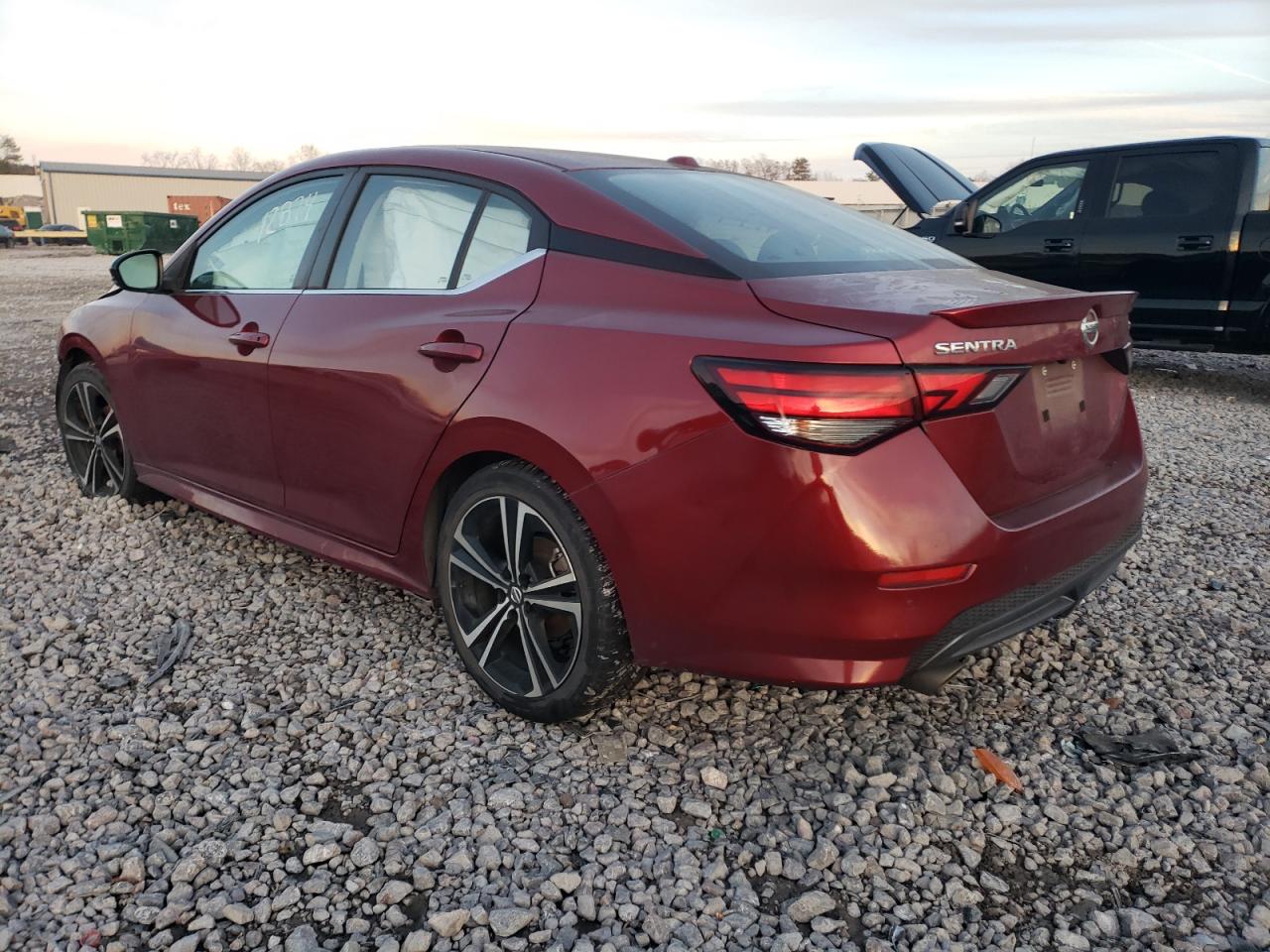 Изображение 2 2021 NISSAN SENTRA SR 2021 с VIN 3N1AB8DV2MY228891