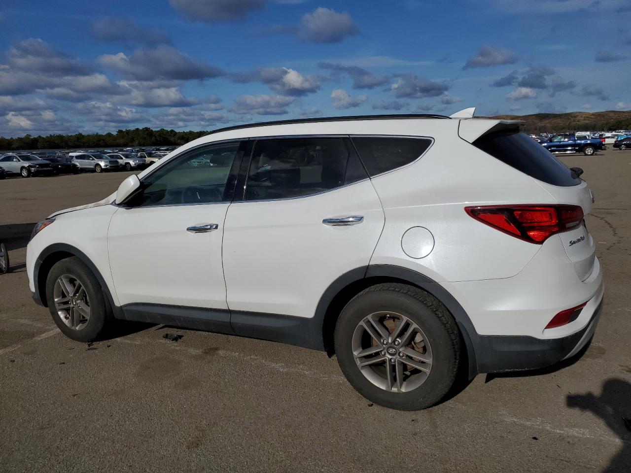 Image 2 of 2017 HYUNDAI SANTA FE SPORT  2017 with VIN 5NMZUDLB8HH003725