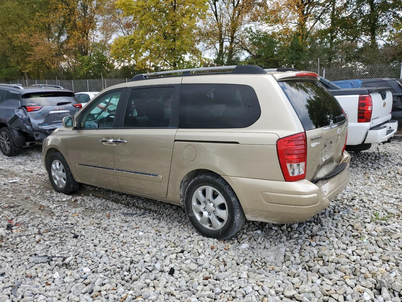 Изображение 2 2007 HYUNDAI ENTOURAGE GLS 2007 с VIN KNDMC233376037996