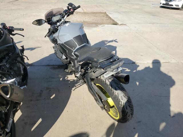 Изображение 3 2017 YAMAHA FZ10 C 2017 с VIN JYARN48Y5HA000118