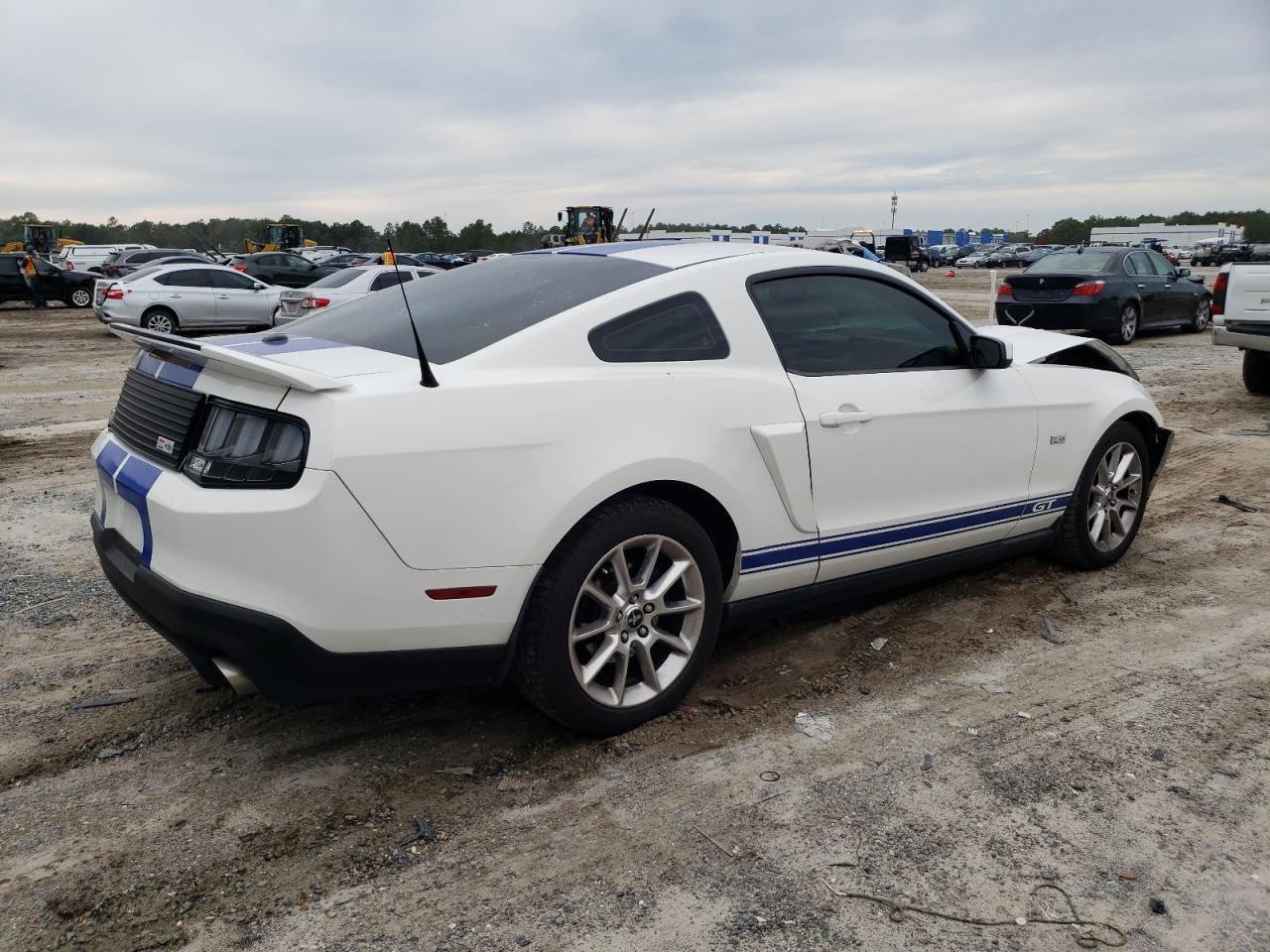 Изображение 3 2010 FORD MUSTANG GT 2010 с VIN 1ZVBP8CH5A5126635