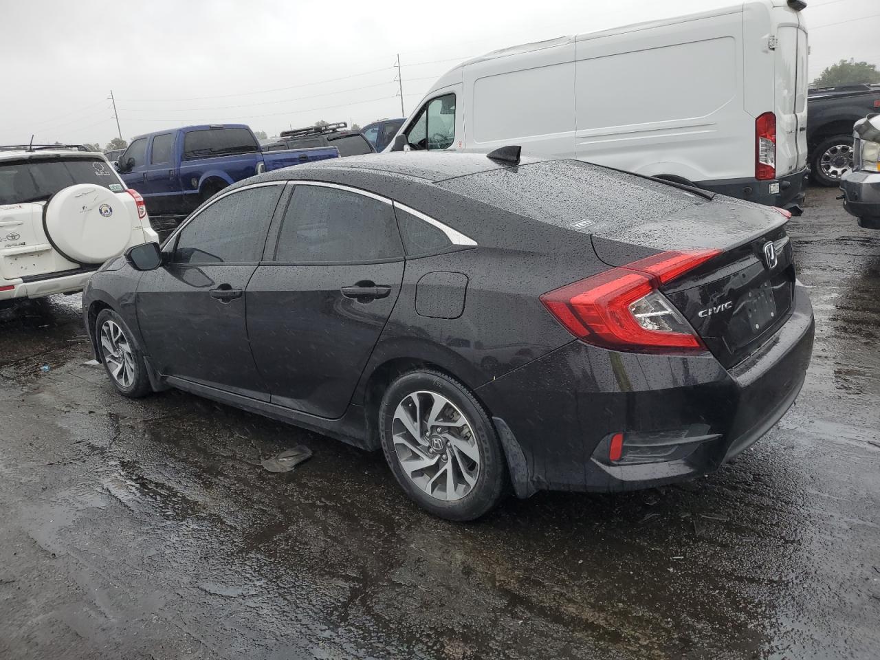 Obraz 2 z Honda Civic Ex 2017 z VIN 2HGFC2F7XHH556374