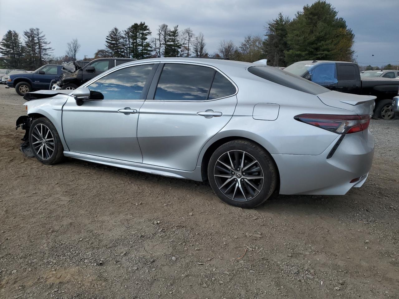 Image 2 of 2022 TOYOTA CAMRY NIGHT SHADE 2022 with VIN 4T1S11AK6NU632556