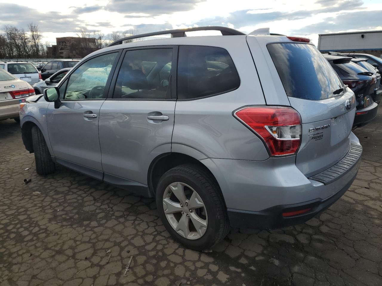 Obraz 2 z 2016 SUBARU FORESTER 2.5I PREMIUM 2016 z VIN JF2SJAFC0GH568825