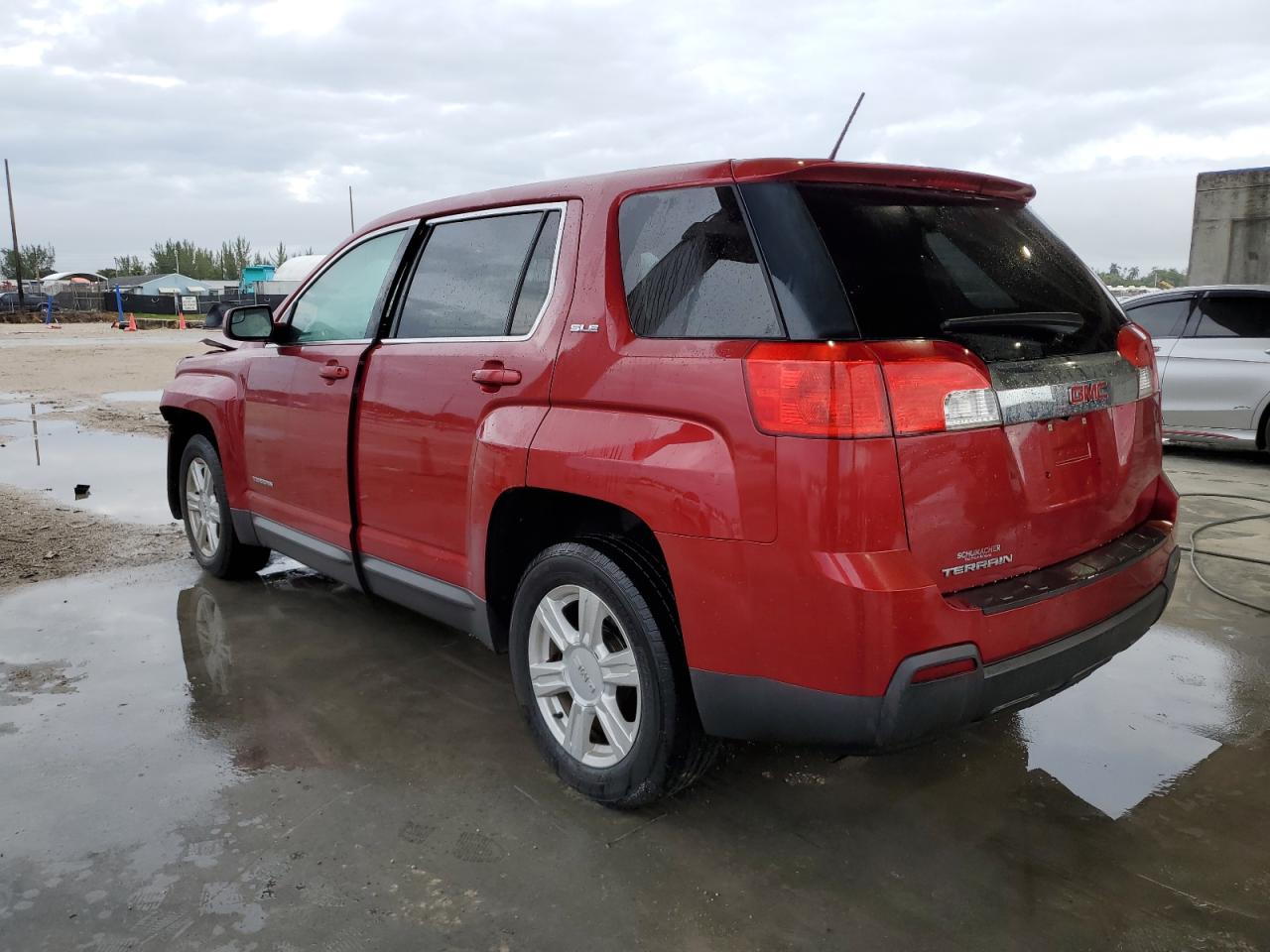 Image 2 of 2014 GMC TERRAIN SLE 2014 with VIN 2GKALMEK3E6269058