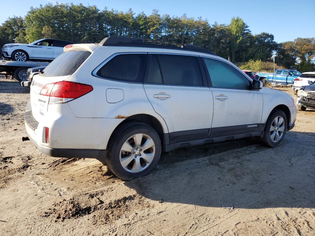 Изображение 3 2011 SUBARU OUTBACK 2.5I PREMIUM 2011 с VIN 4S4BRBCC5B3426196
