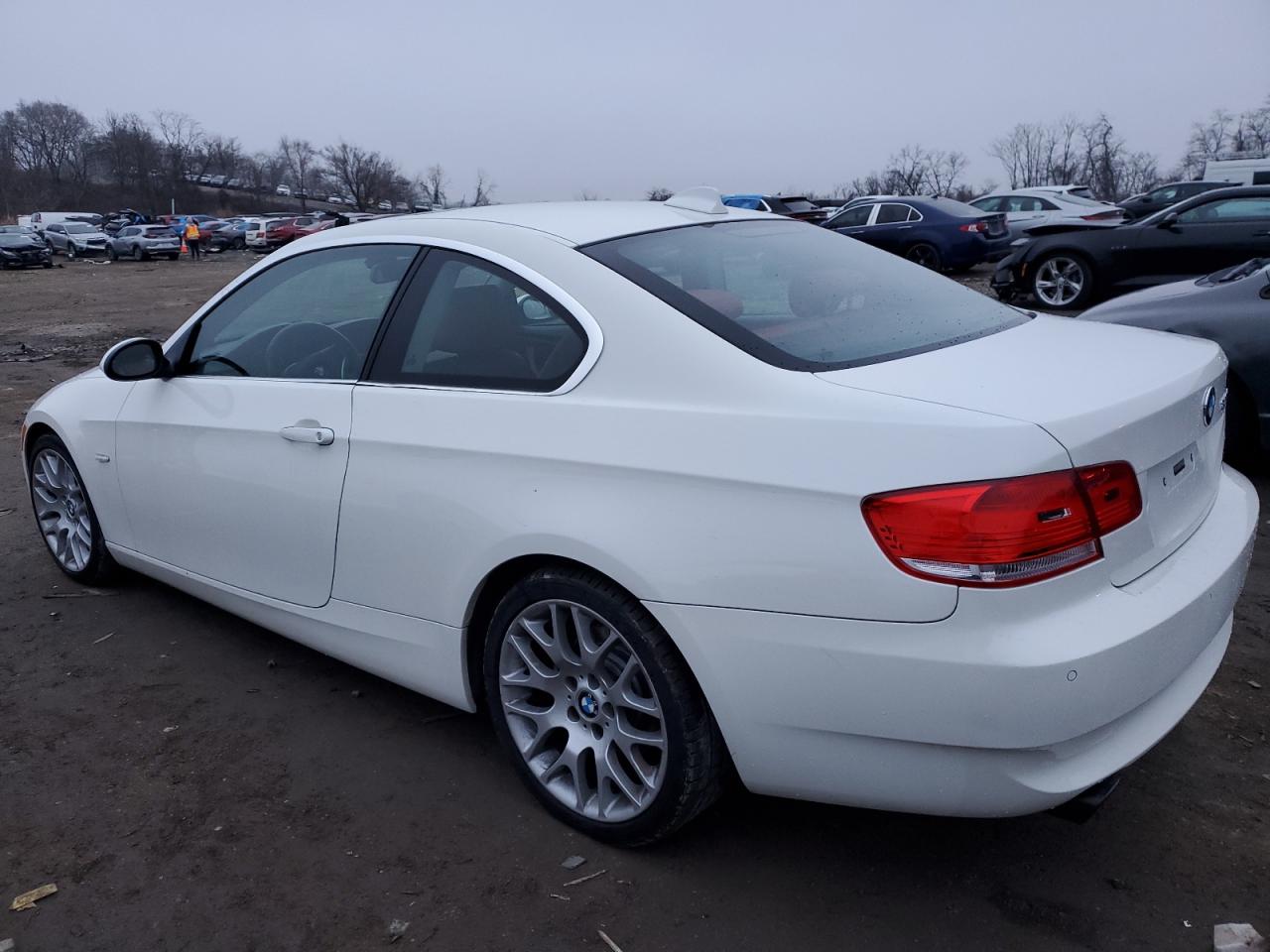 Obraz 2 z 2007 BMW 328 XI 2007 z VIN WBAWC33597PD05685