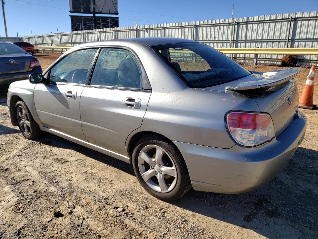 Image 2 of 2007 SUBARU IMPREZA 2.5I 2007 with VIN JF1GD61647H519627