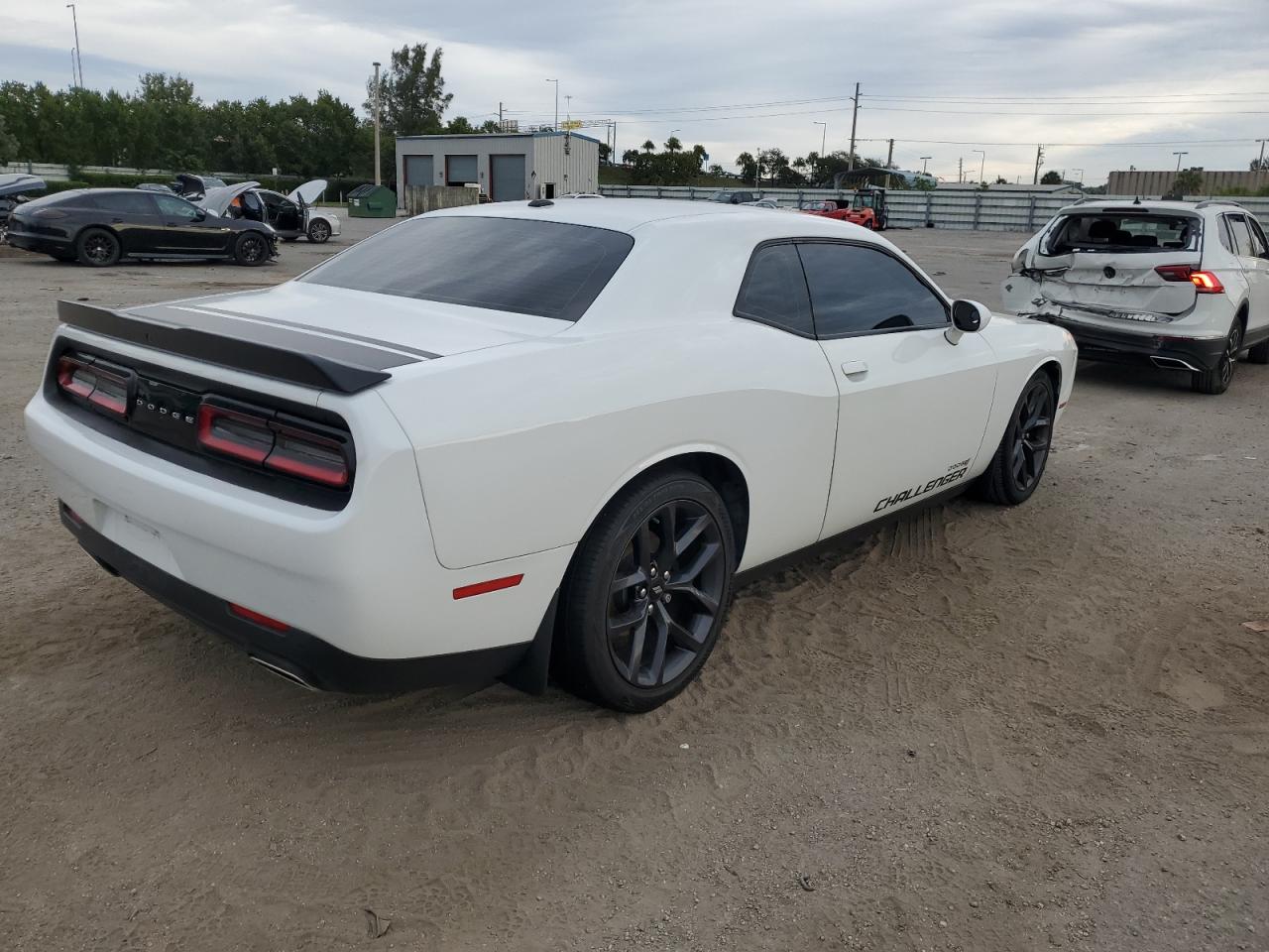 Obraz 3 z 2019 DODGE CHALLENGER GT 2019 z VIN 2C3CDZJG4KH551777