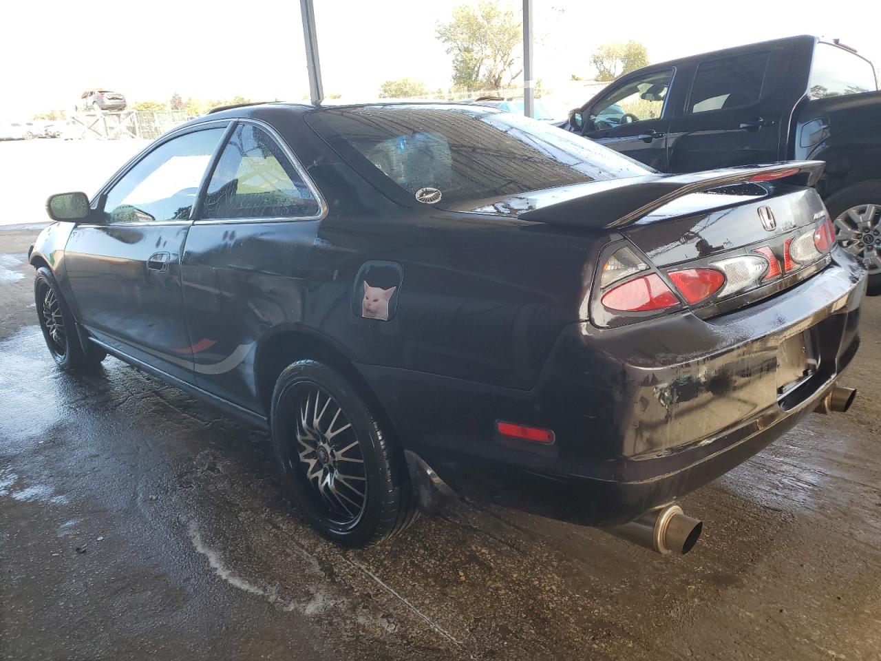 Изображение 2 1999 HONDA ACCORD EX 1999 с VIN 1HGCG2257XA011175