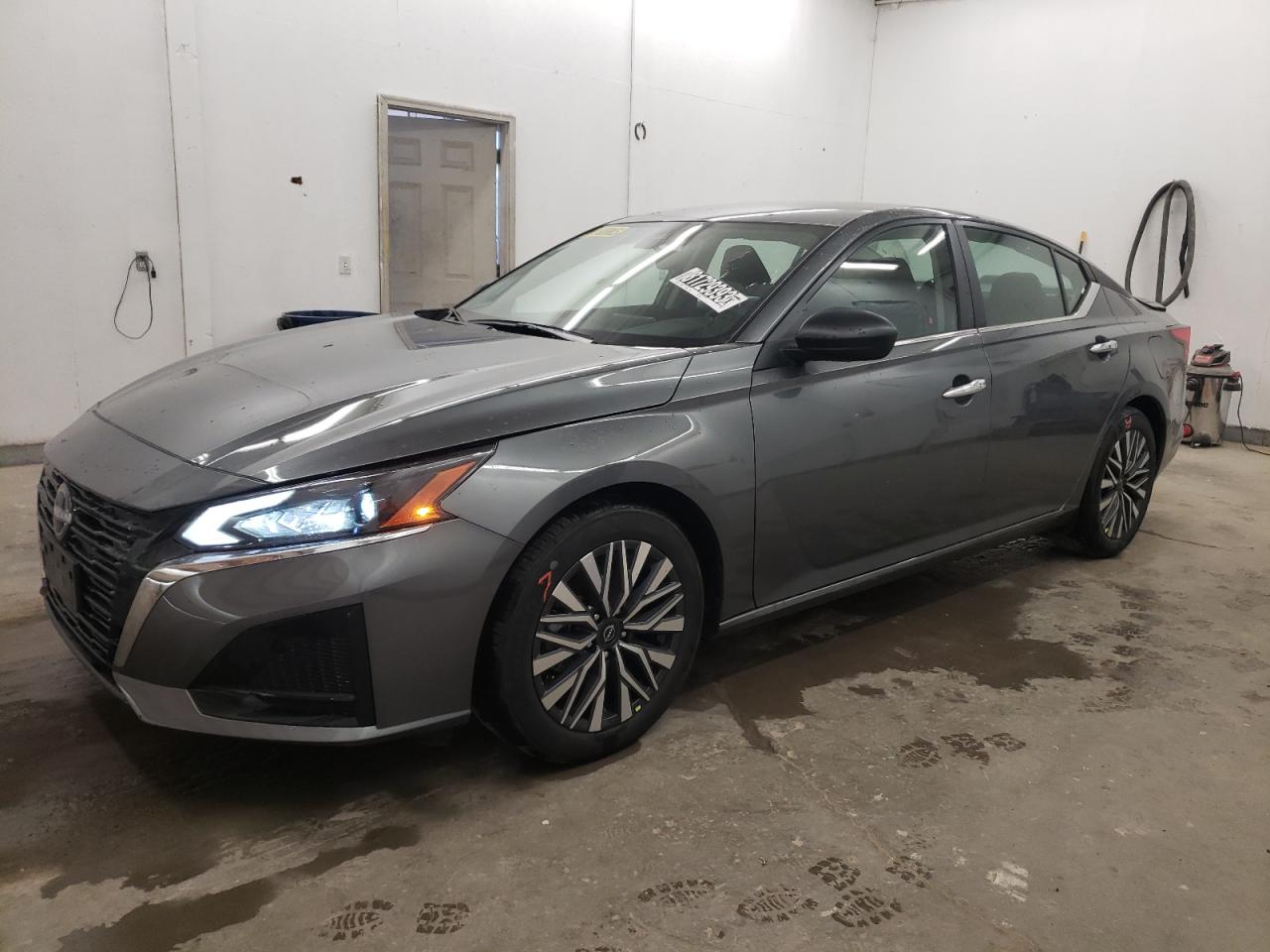 Изображение 1 2024 NISSAN ALTIMA SV 2024 с VIN 1N4BL4DVXRN351453