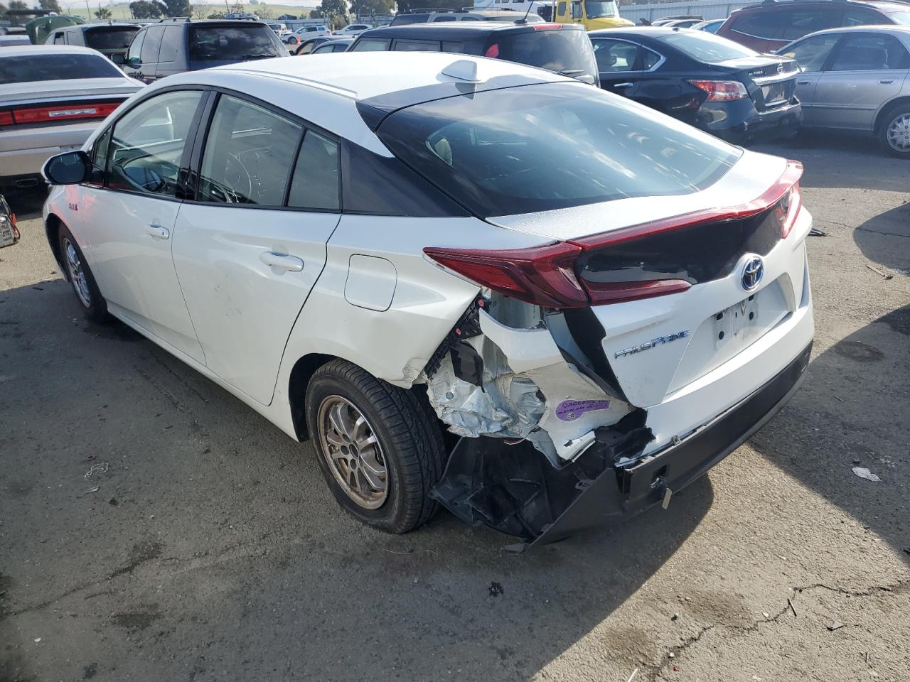 Image 2 of 2020 TOYOTA PRIUS PRIME LE 2020 with VIN JTDKARFP4L3133443