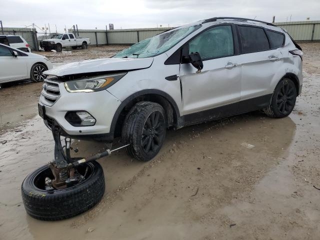 Obraz 1 z 2017 FORD ESCAPE TITANIUM 2017 z VIN 1FMCU9J9XHUD60301