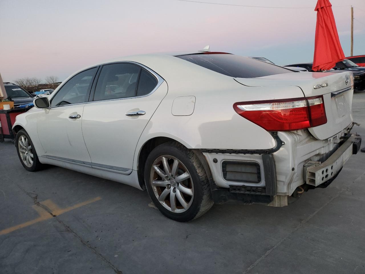 Obraz 2 z 2008 LEXUS LS 460 2008 z VIN JTHBL46F685057125