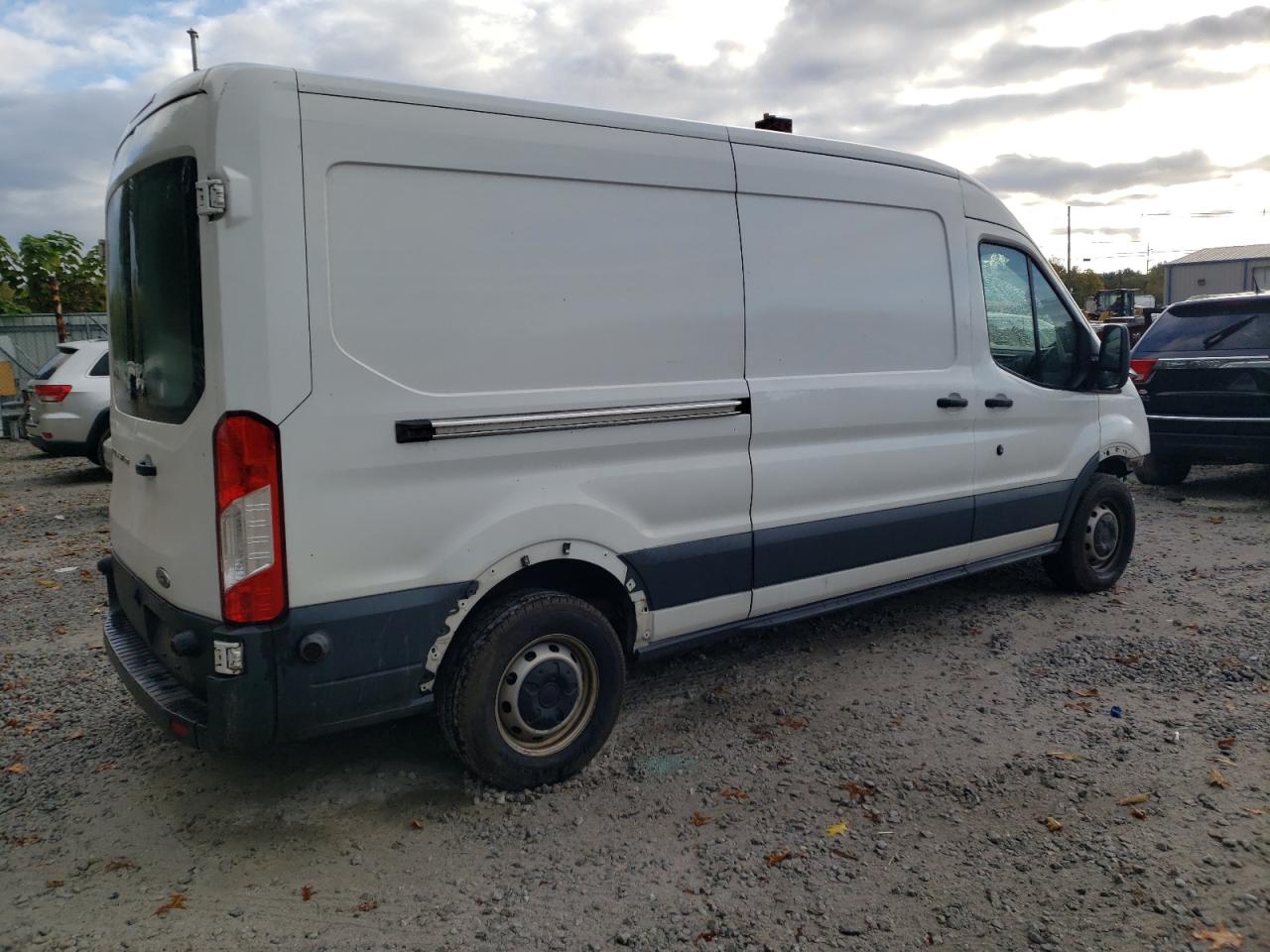 Obraz 3 z 2017 FORD TRANSIT T-150 2017 z VIN 1FTYE2CM0HKA81385