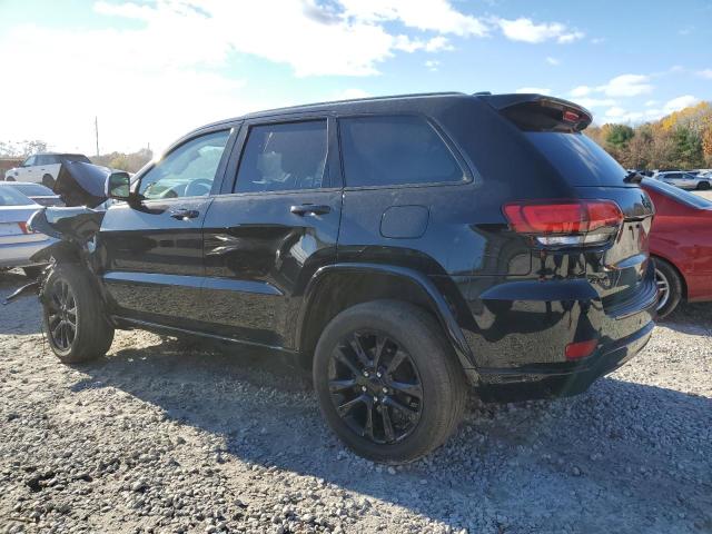 Image 2 of 2017 JEEP GRAND CHEROKEE LAREDO 2017 with VIN 1C4RJFAG1HC767367