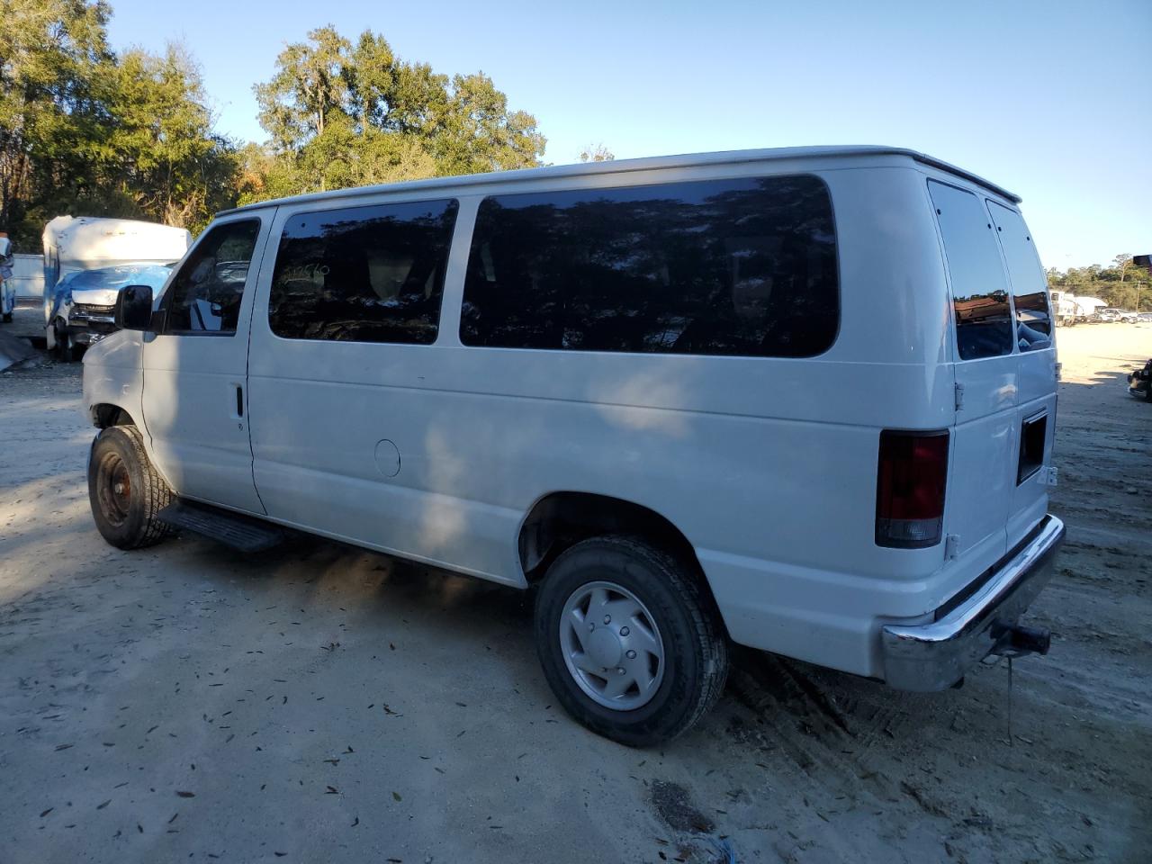 Obraz 2 z 2012 FORD ECONOLINE E350 SUPER DUTY WAGON 2012 z VIN 1FBNE3BL5CDA07981