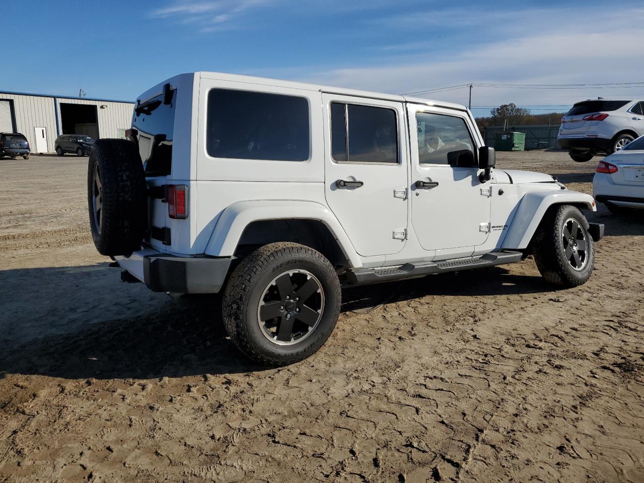 Изображение 3 2012 JEEP WRANGLER UNLIMITED SAHARA 2012 с VIN 1C4BJWEG8CL272569