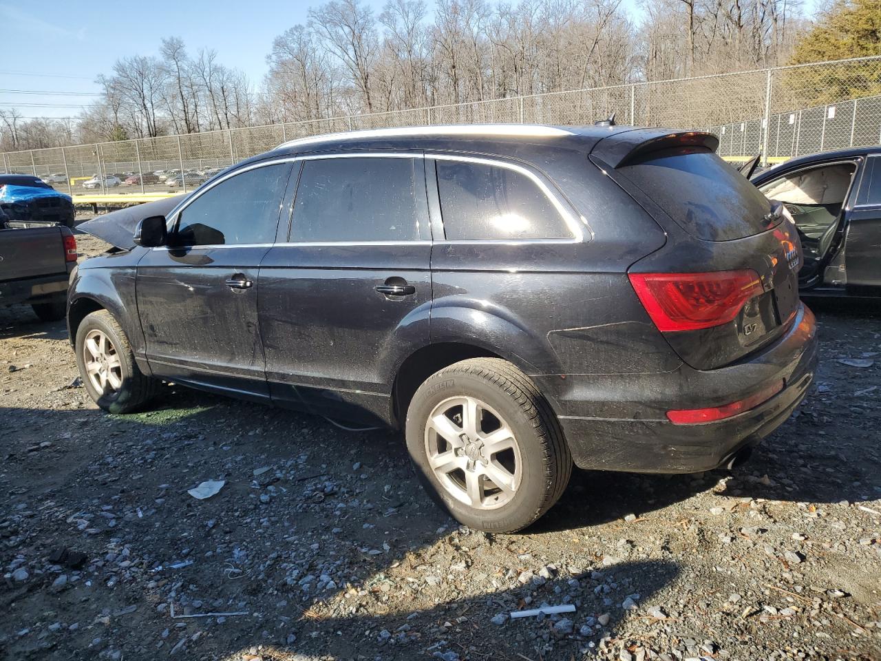 Image 2 of 2013 AUDI Q7 PREMIUM 2013 with VIN WA1CGAFE2DD012418