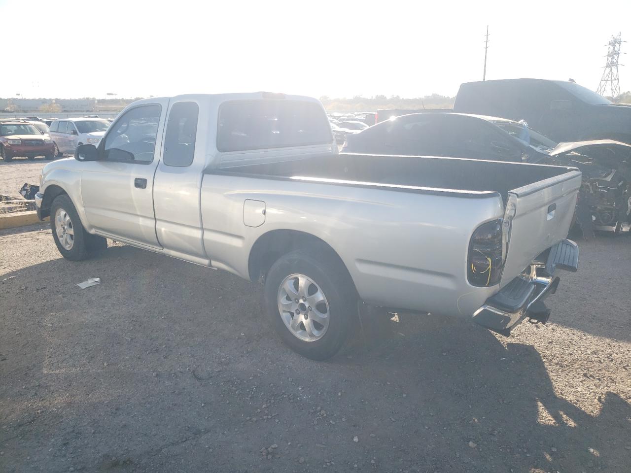 Изображение 2 2002 TOYOTA TACOMA XTRACAB 2002 с VIN 5TEVL52N12Z092824