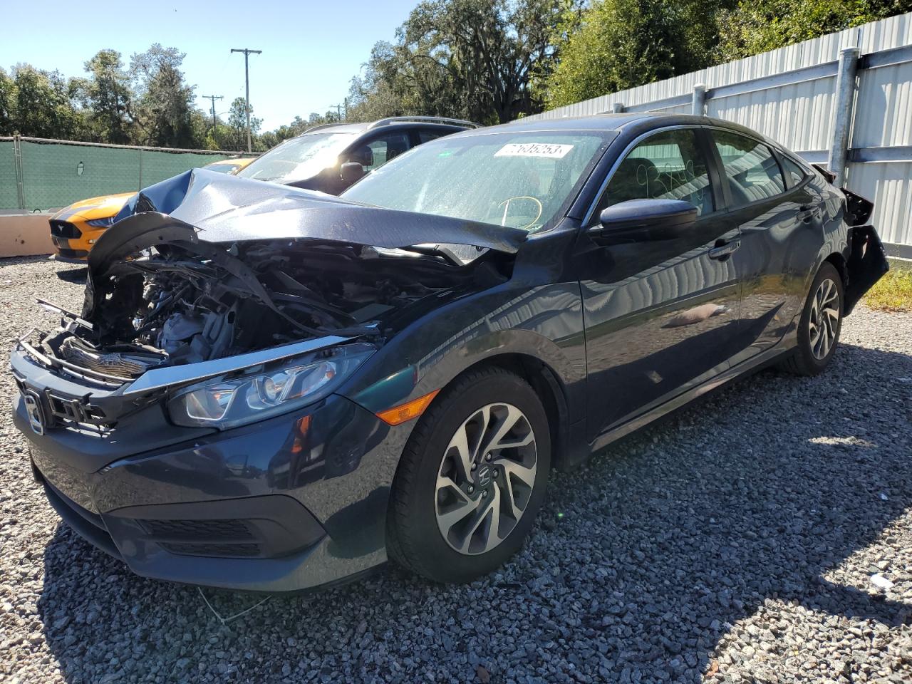 Obraz 1 z 2016 HONDA CIVIC EX 2016 z VIN 19XFC2F73GE068781
